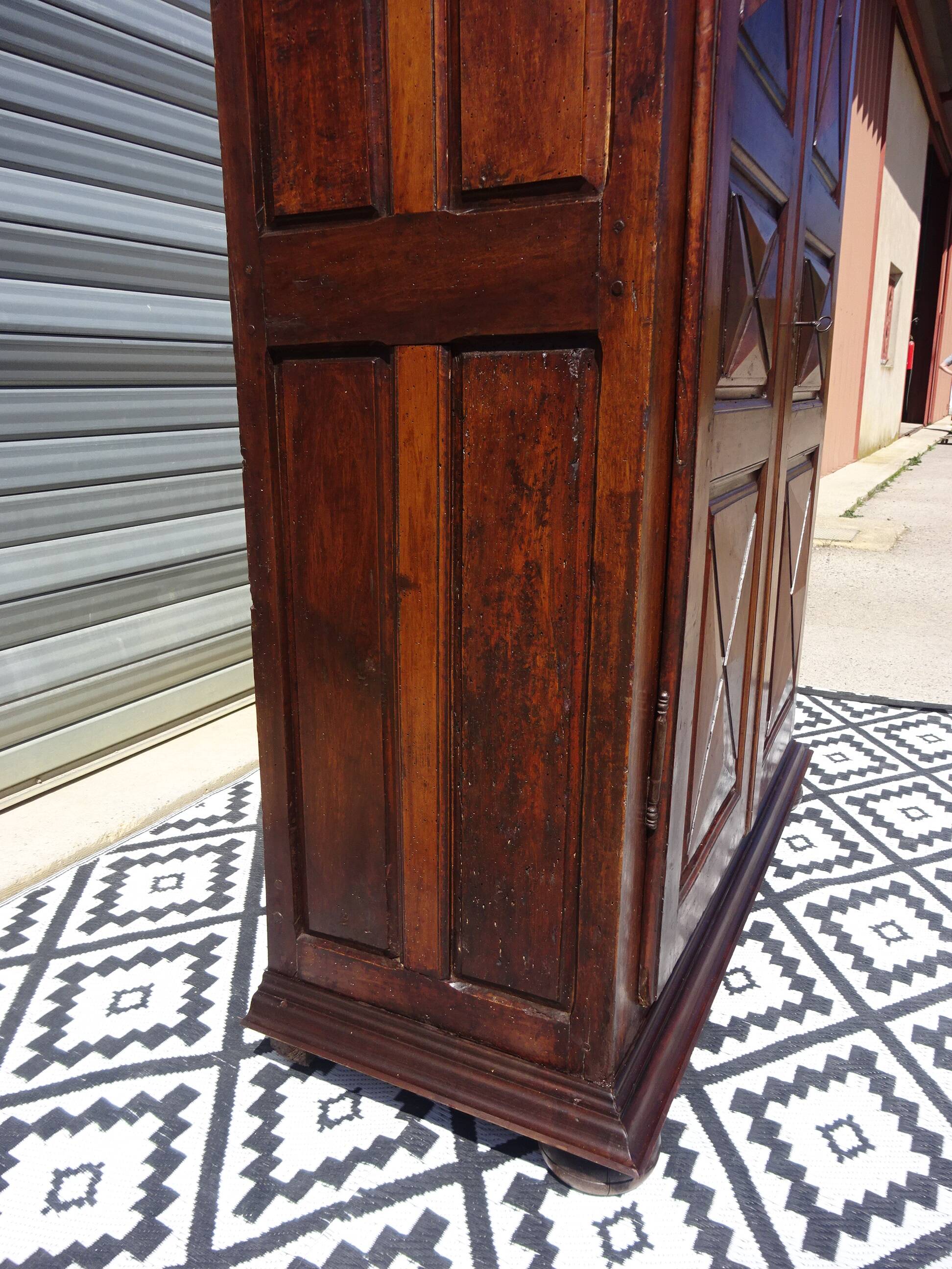 Antique Louis XIII wardrobe, diamond points