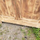 Parisian wardrobe wood in the rough "skirts"