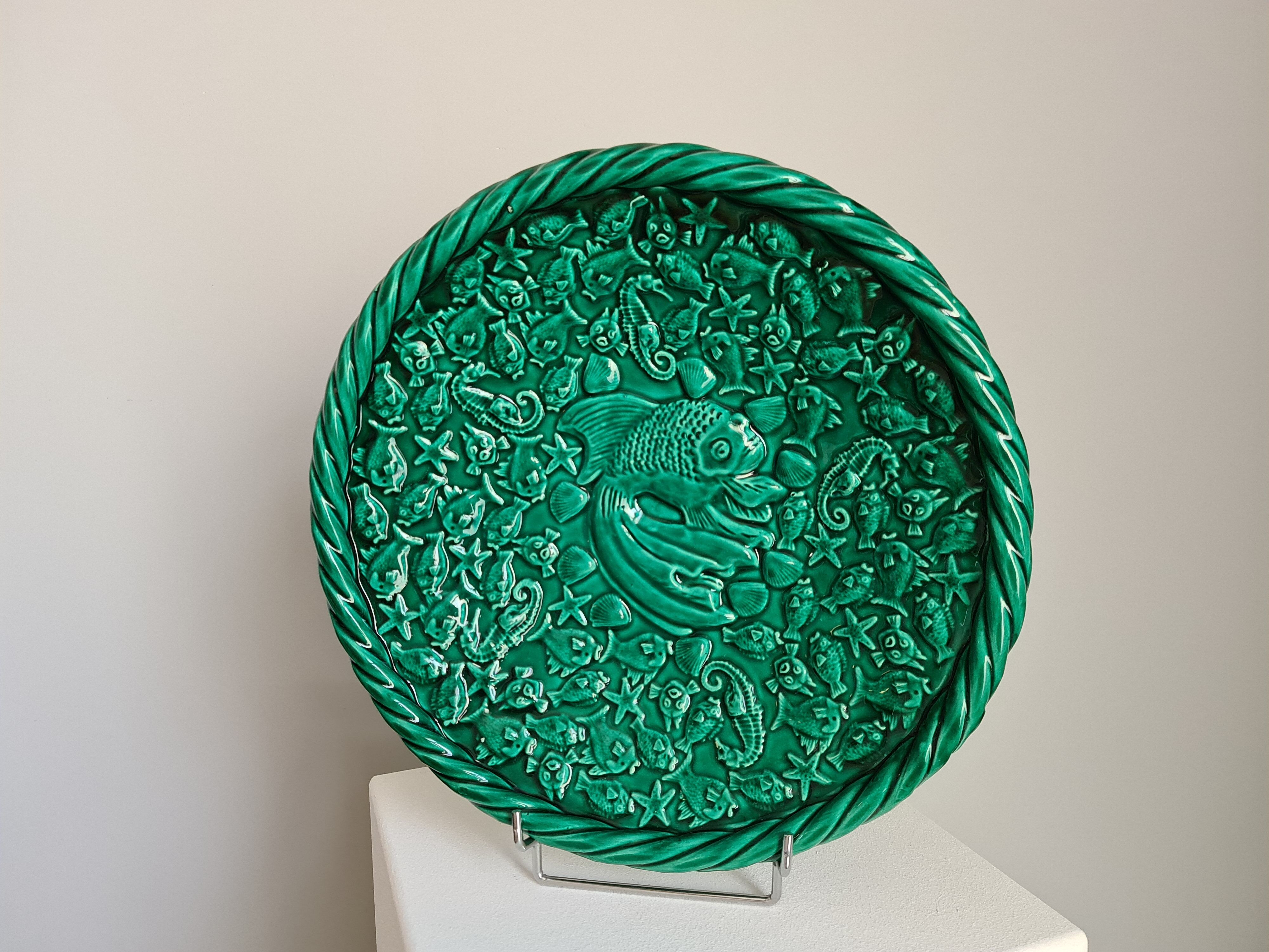 Fruit cup or Vallauris dish in Massier green 50