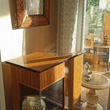 Window counter bar