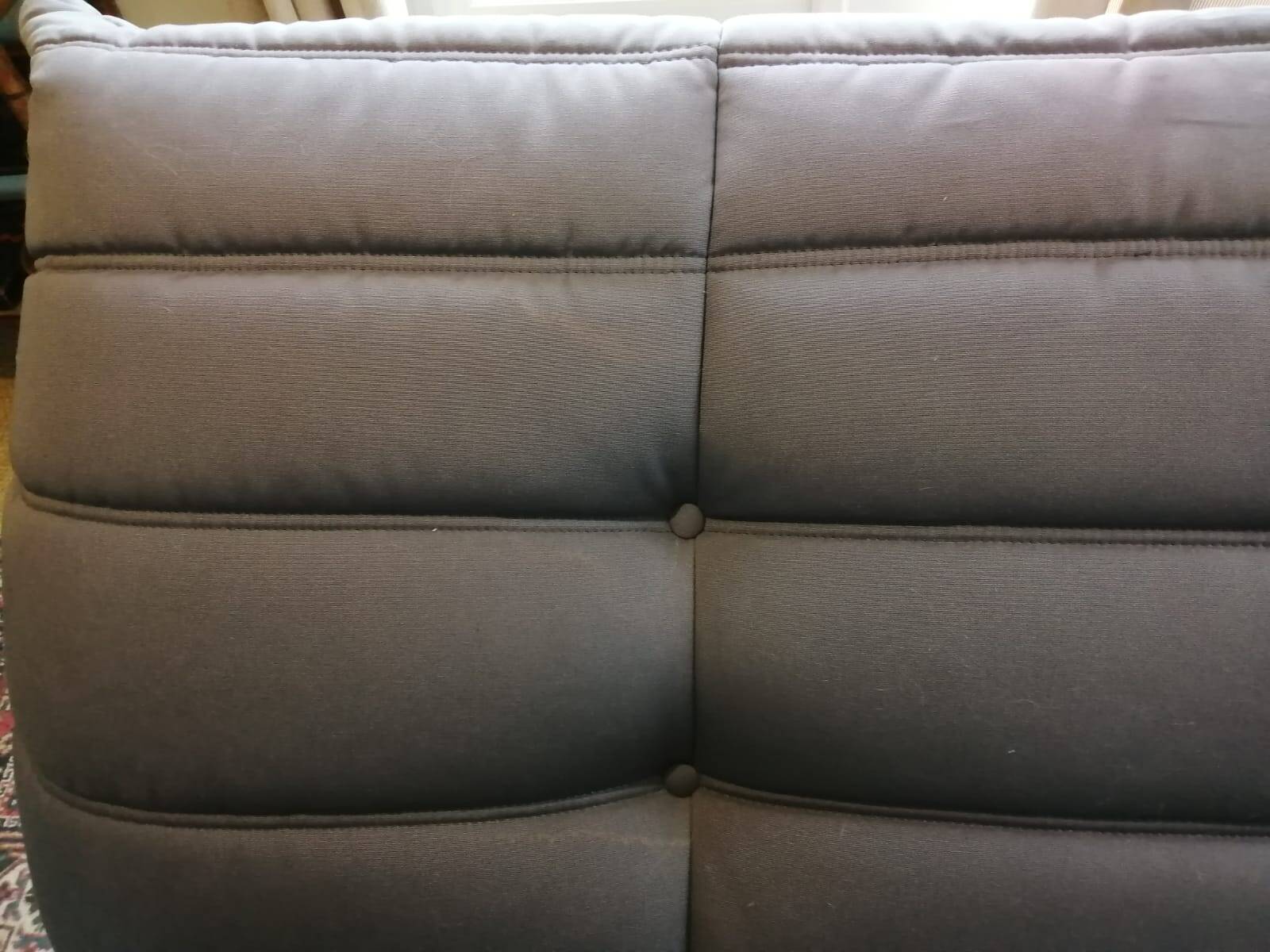 Togo 2-seater sofa - Ligne Roset - Anthracite grey