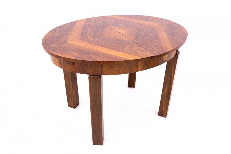 Oval Art Deco table from the 1940s, Poland. After renovation.