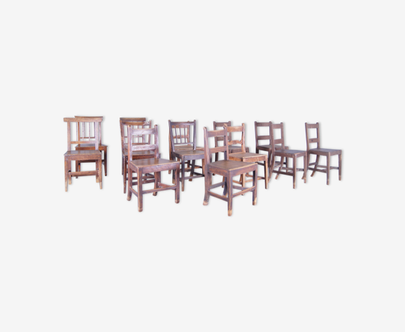 13 chaises