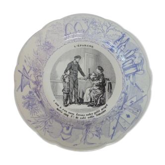 Decorative plate saying sarreguemines