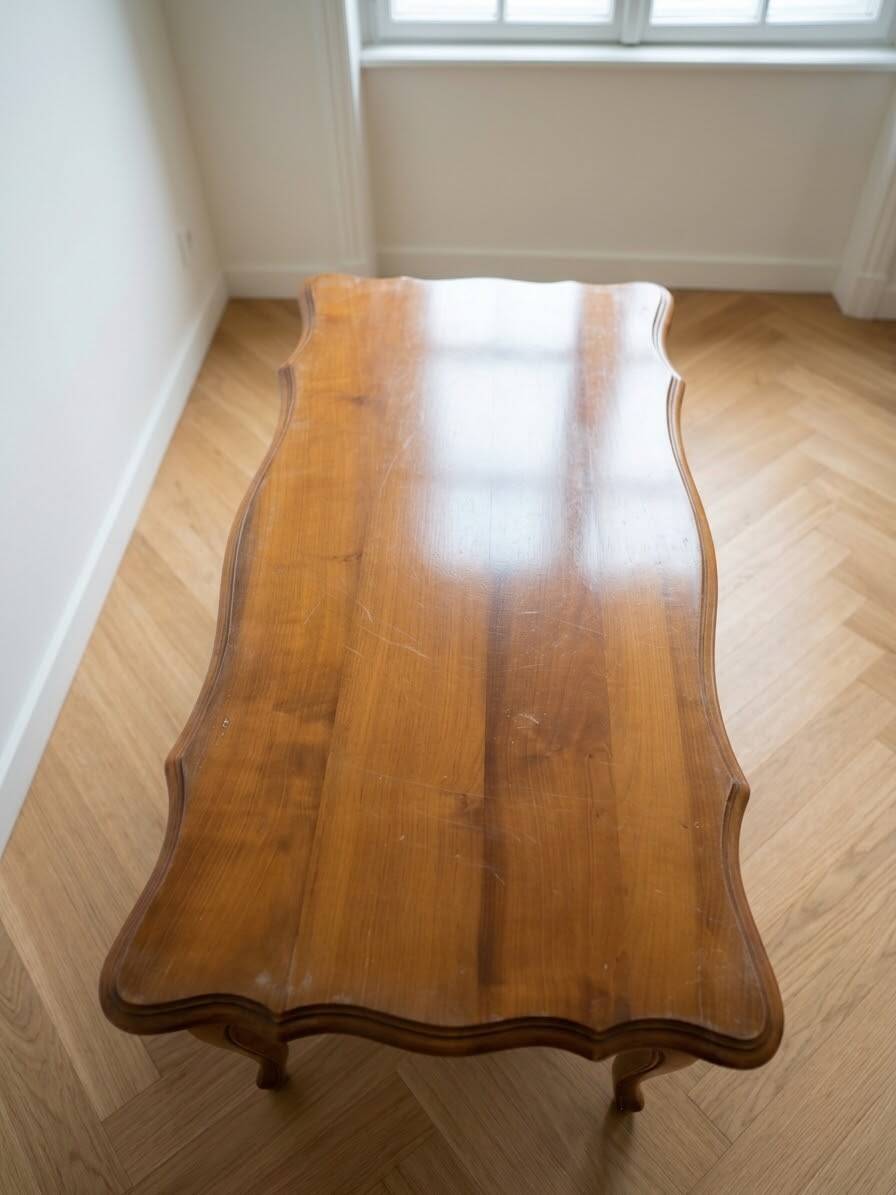 Classic coffee table in natural oak