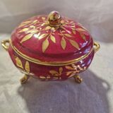 Jewellery box, vintage porcelain bonbonnière from Limoges.
