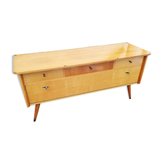 Vintage chest of drawers  3 drawers 1 flapper