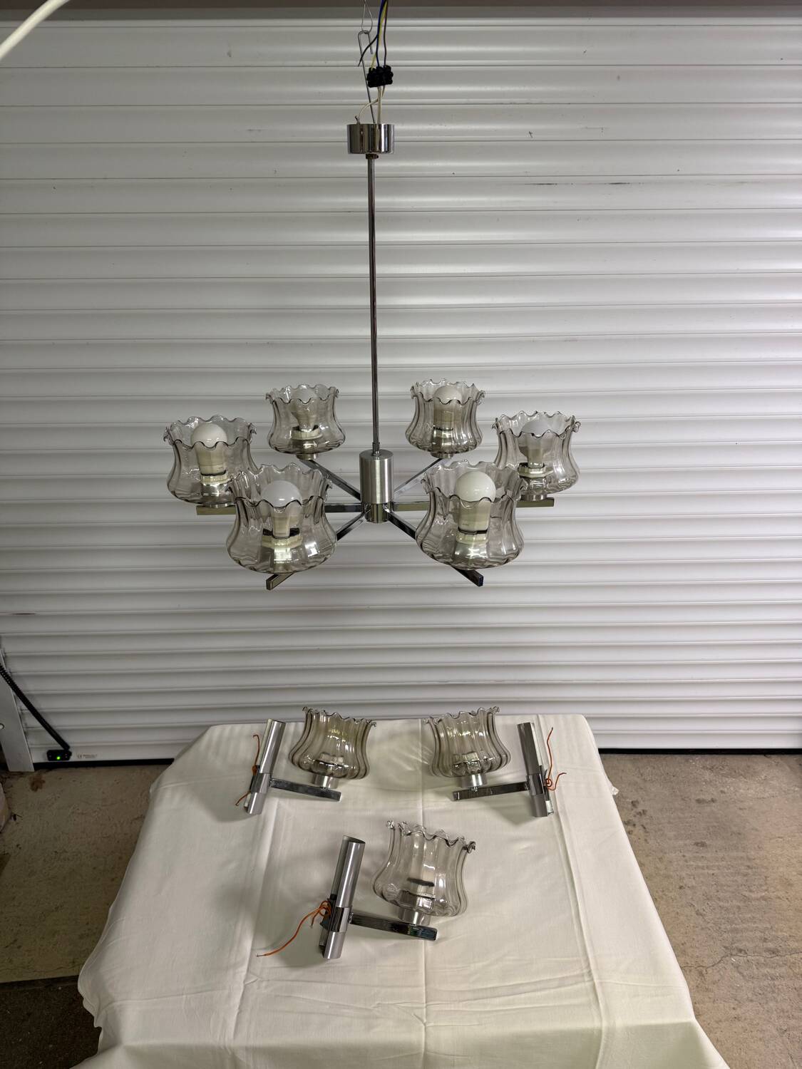 Vintage suspension and wall lights
