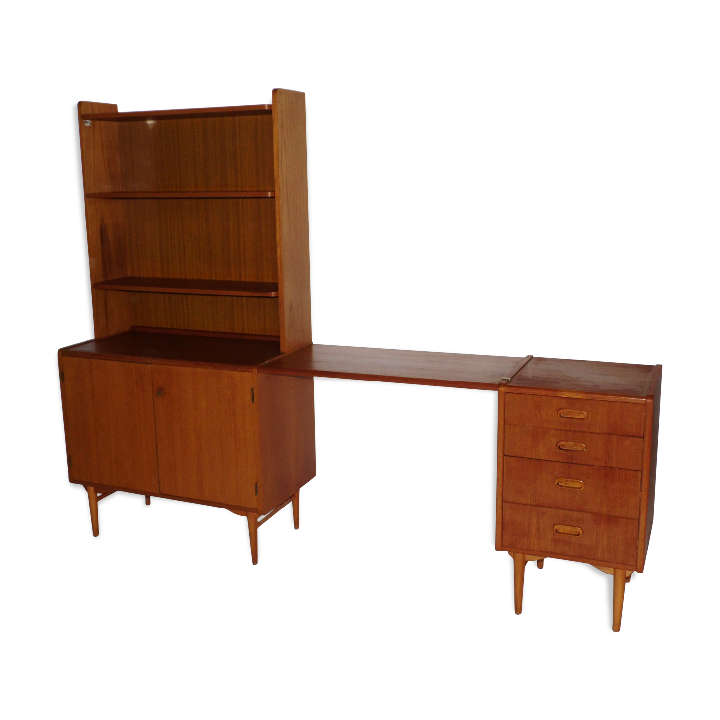 Bibliotheque scandinave modulable avec espace bureau