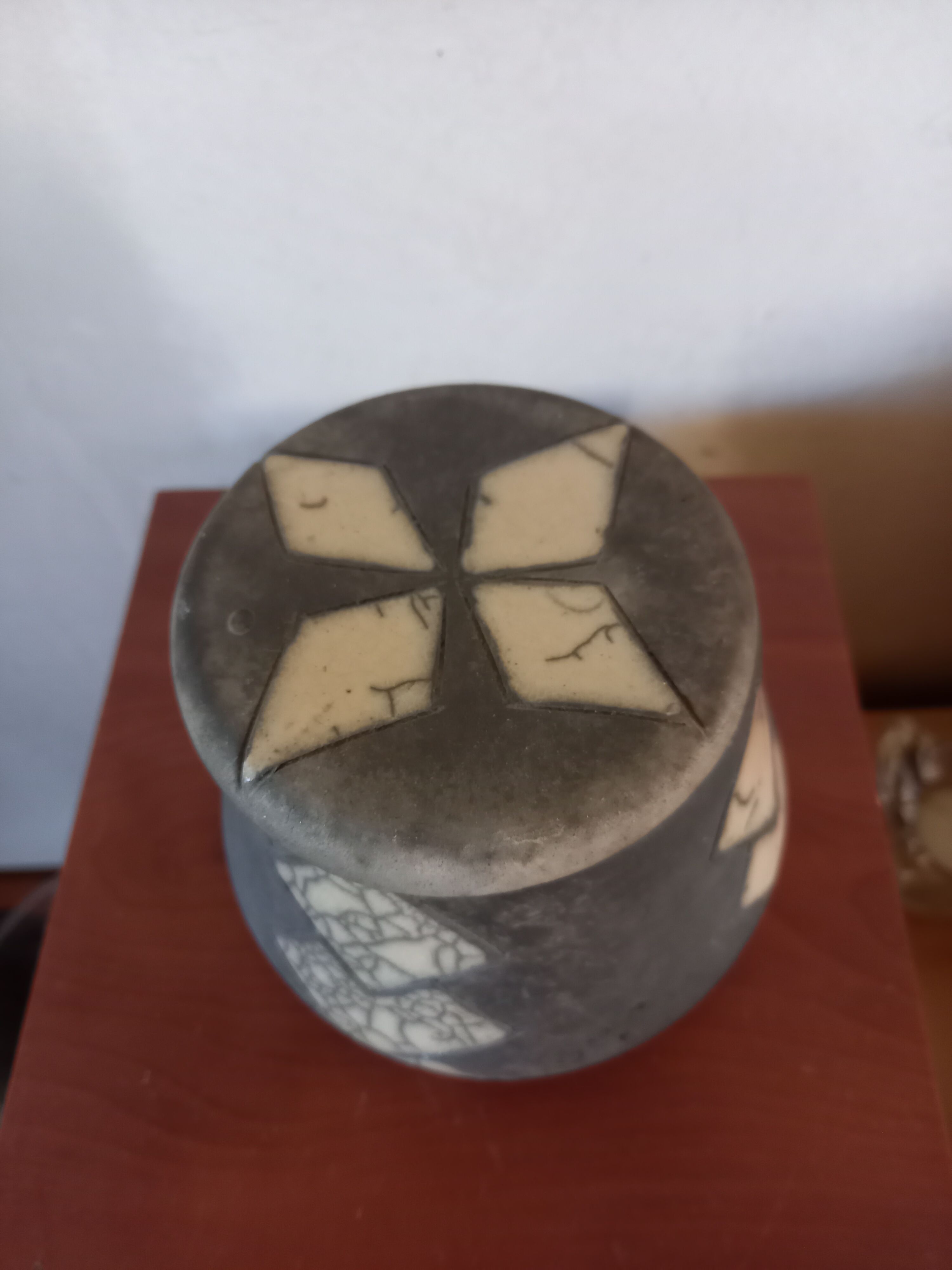 Covered pot Art Deco signed