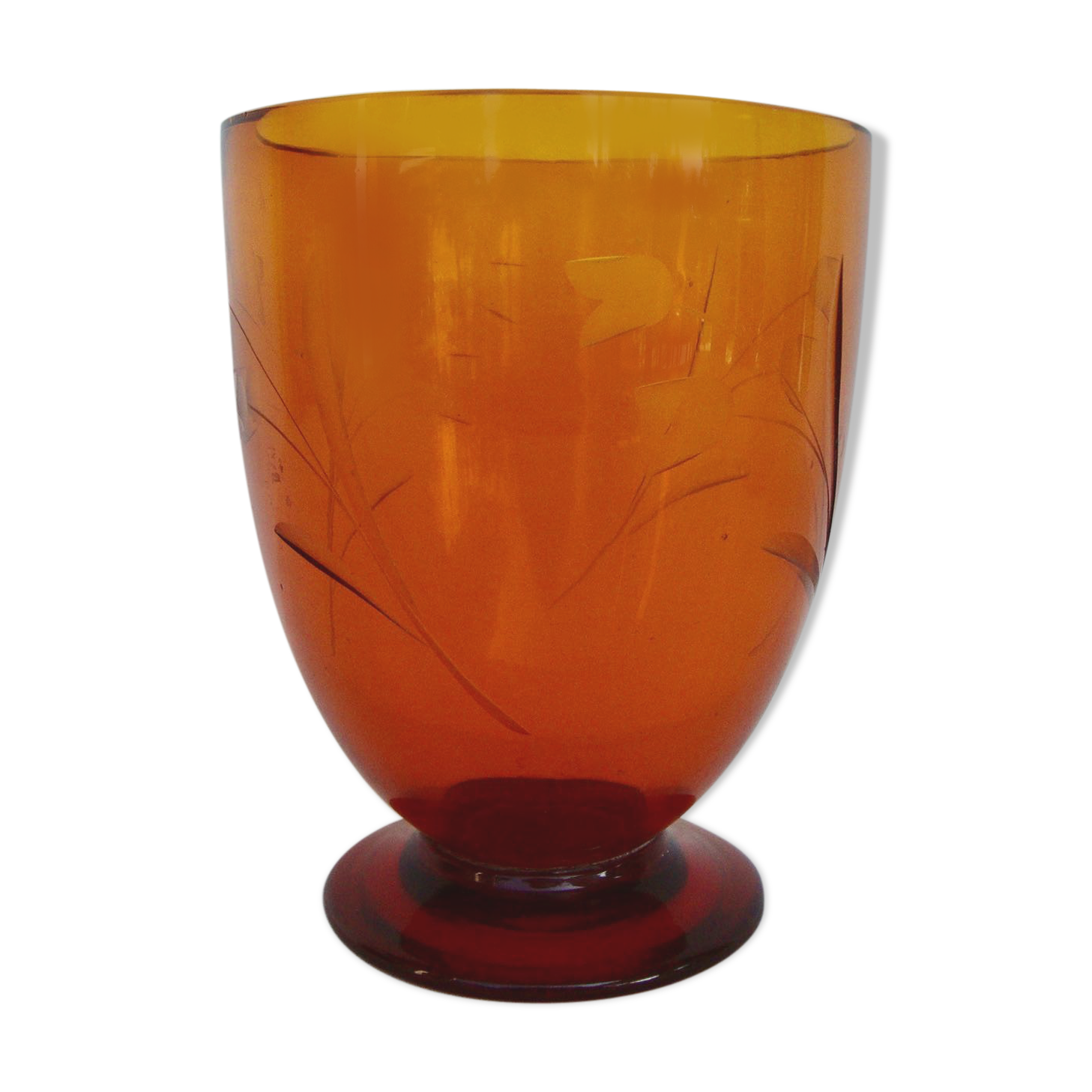 Blown and chiseled crystal vase