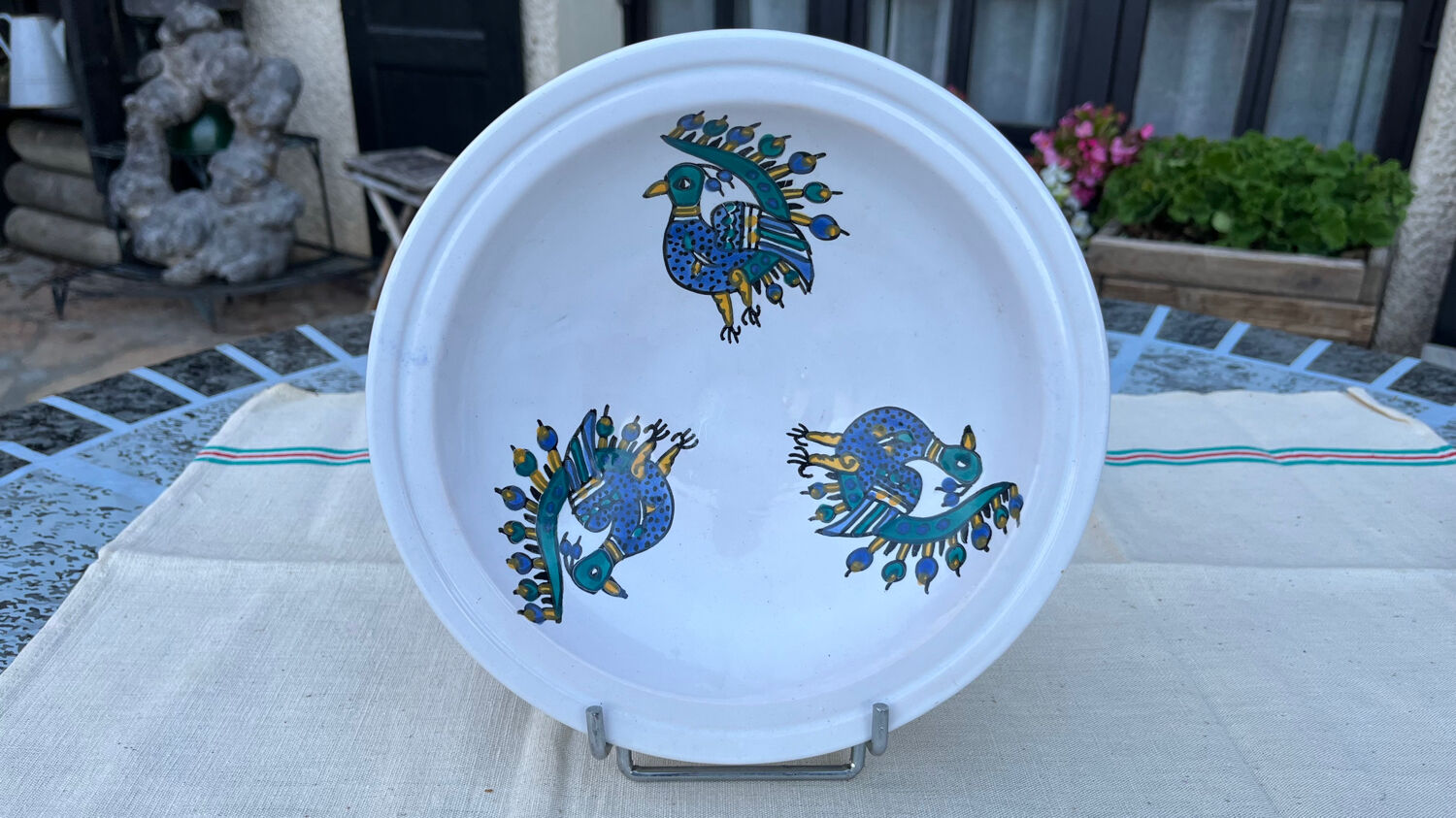 Vintage peacock standing bowl