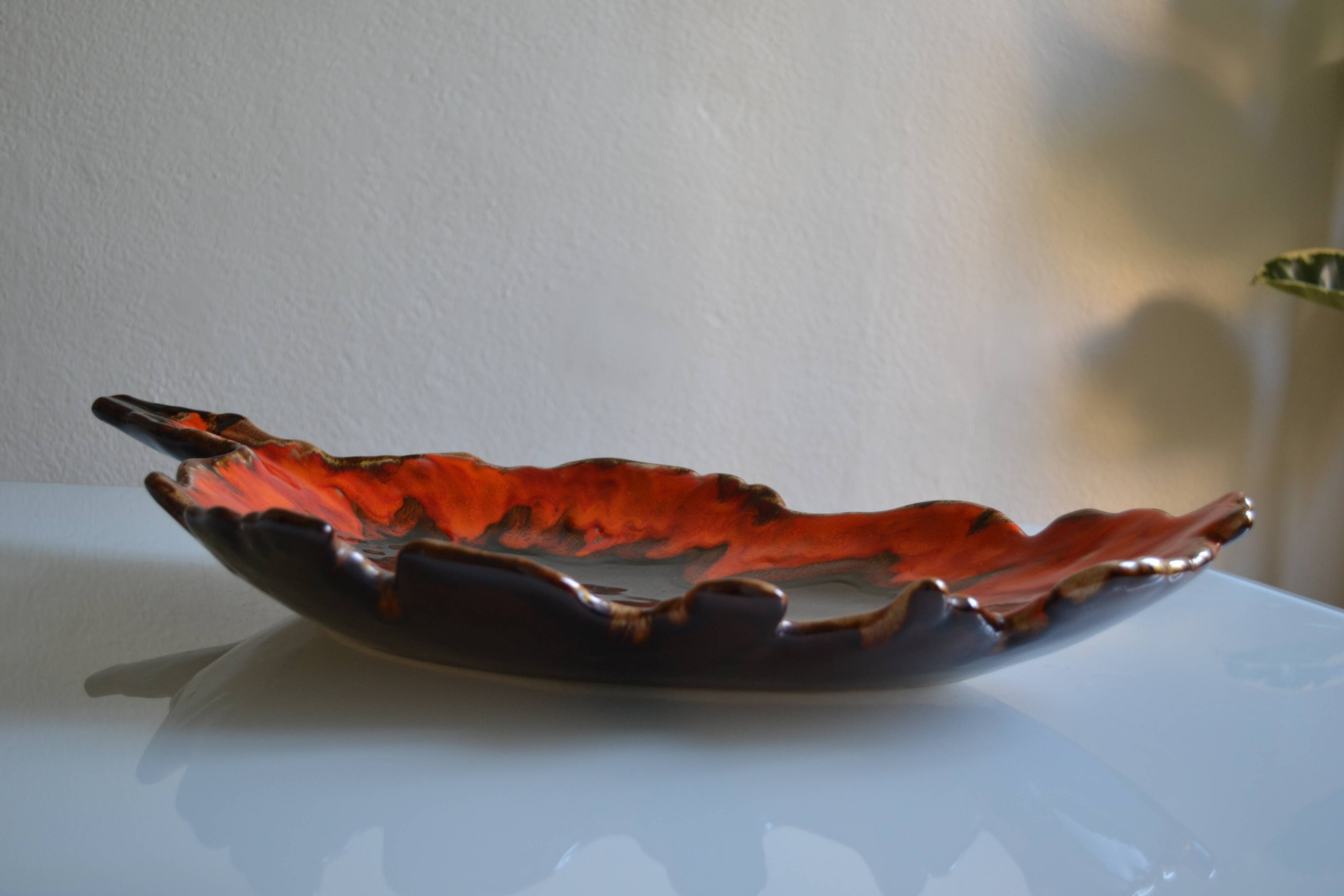 Large ceramic bowl in the shape of Corsica, orange and brown, vintage 70s