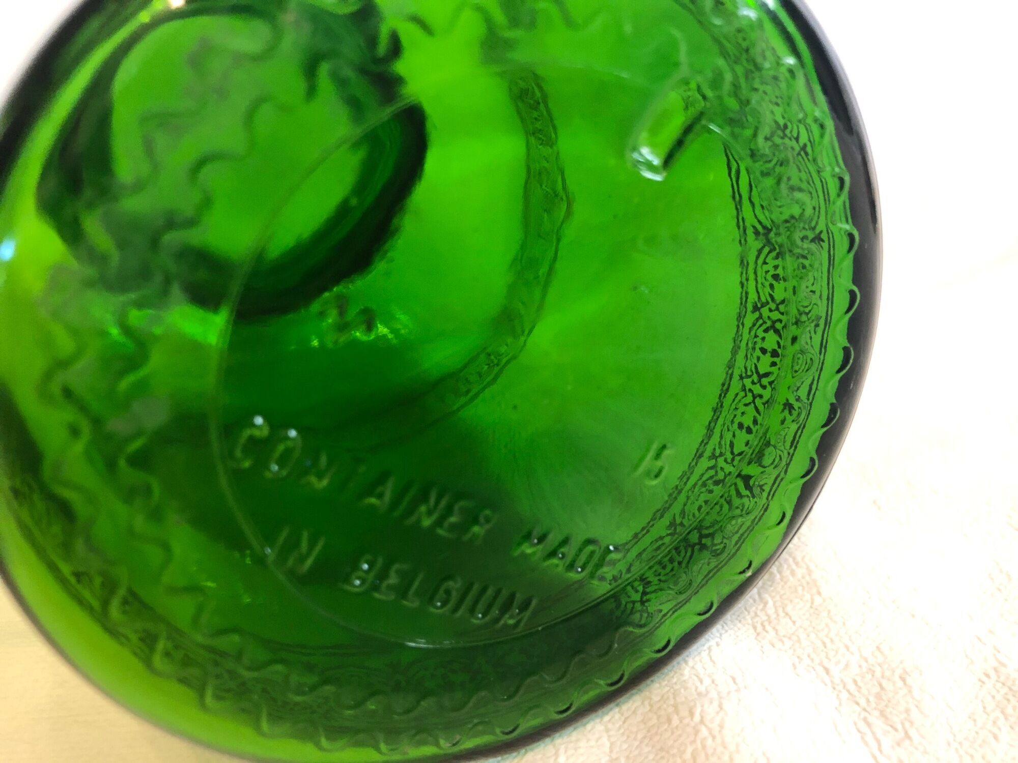 2 jars of green glass apothecary and 1970s gilding