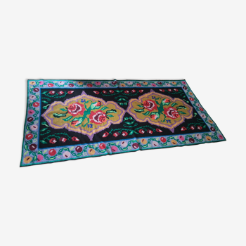 Vintage Moldovan carpet 247x120cm