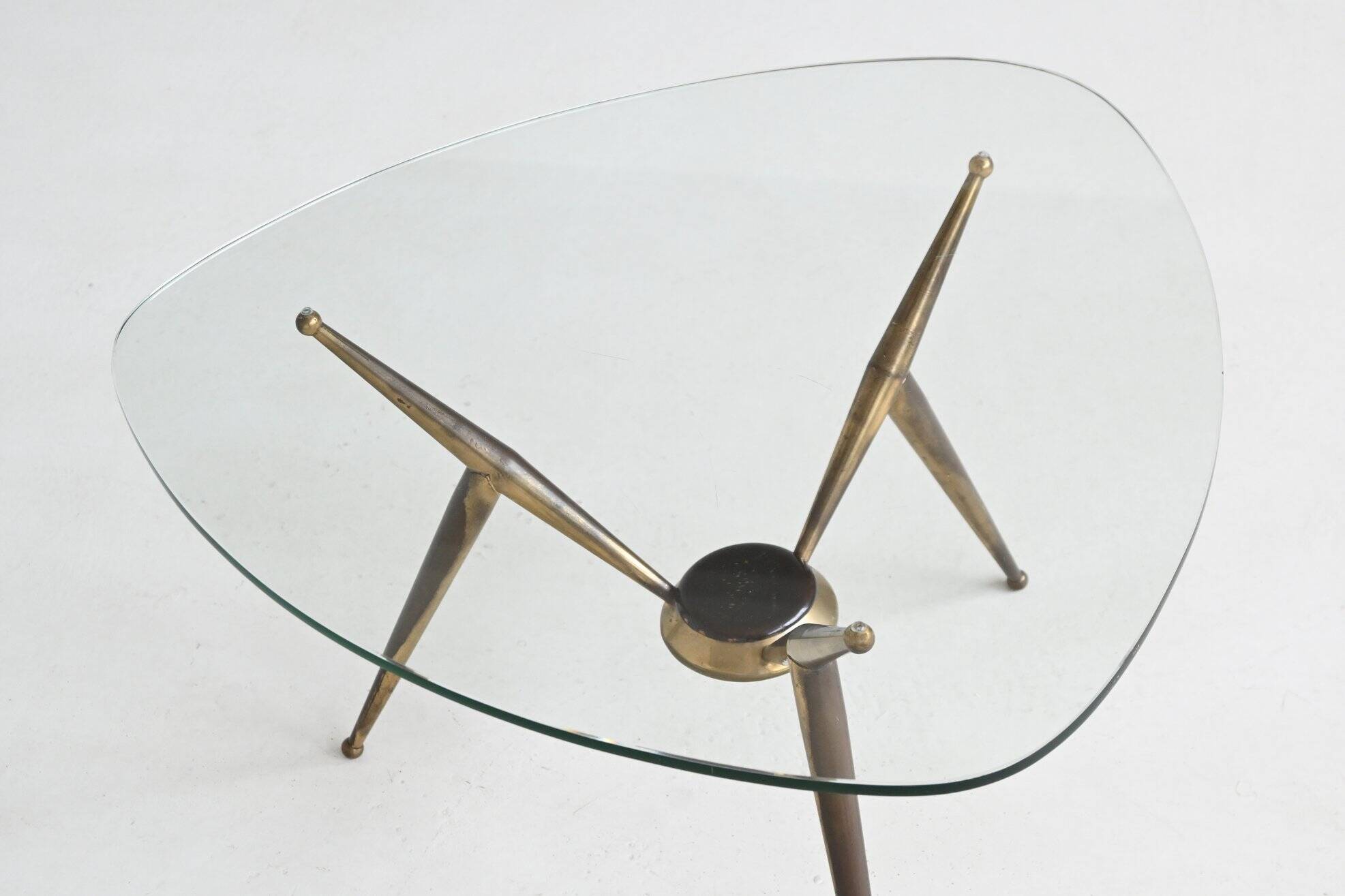 Italian tripod triangle coffee table brass and glass Italy 1950