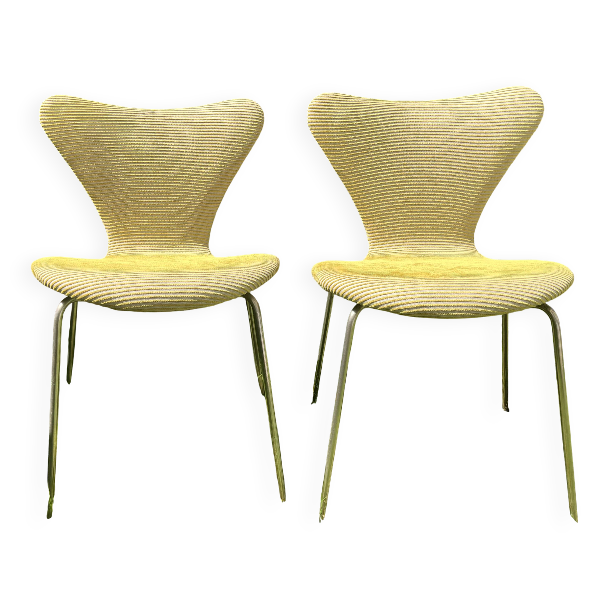 Lot 2 chaises Jacobsen numéro 7, première édition 1960