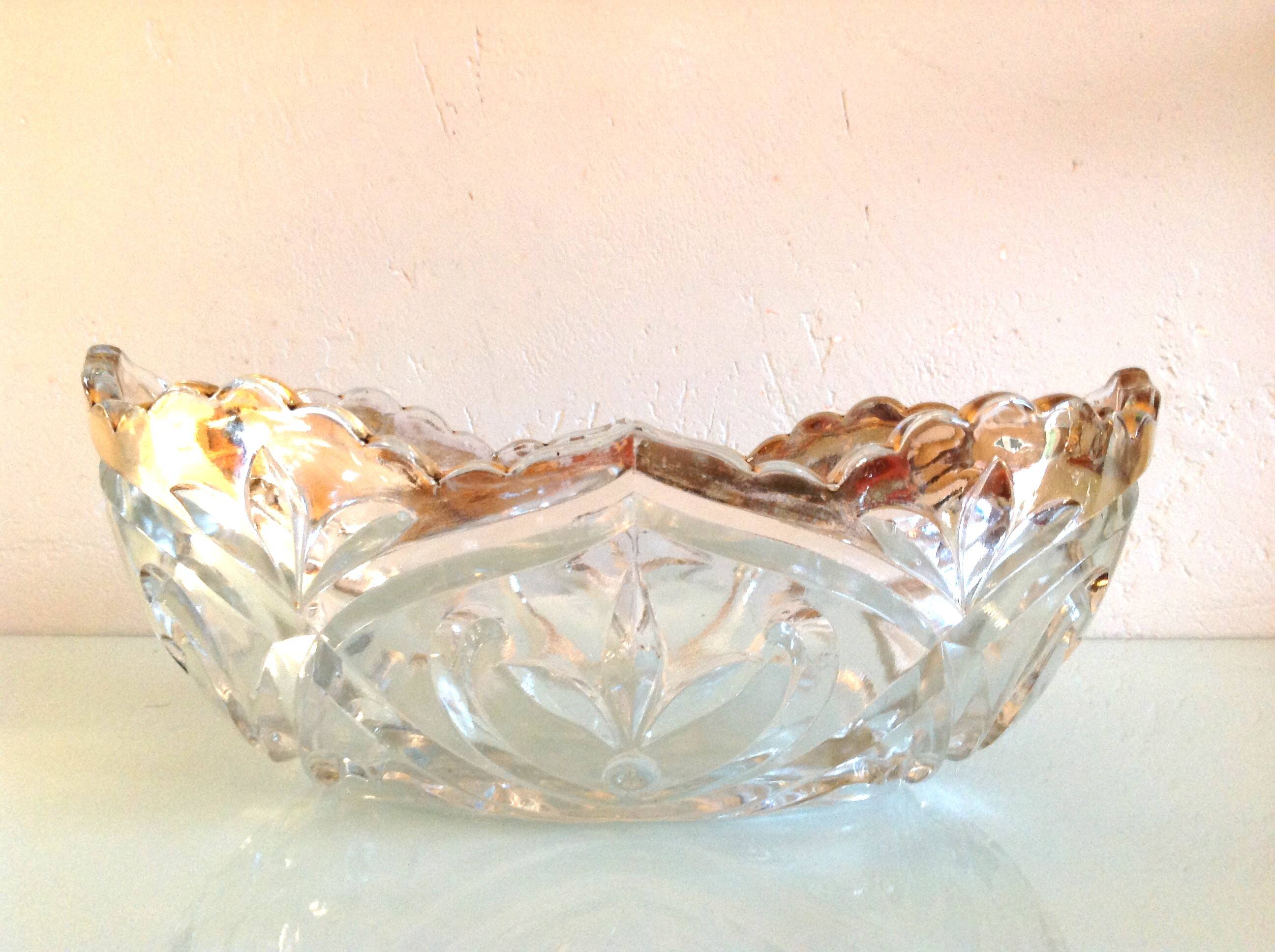Cut crystal fruit bowl with gold rim / vintage 50s-60s