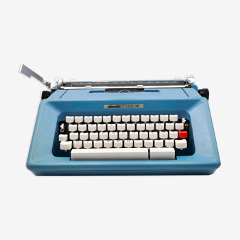 Olivetti Studio 46 vintage blue typewriter revised new ribbon