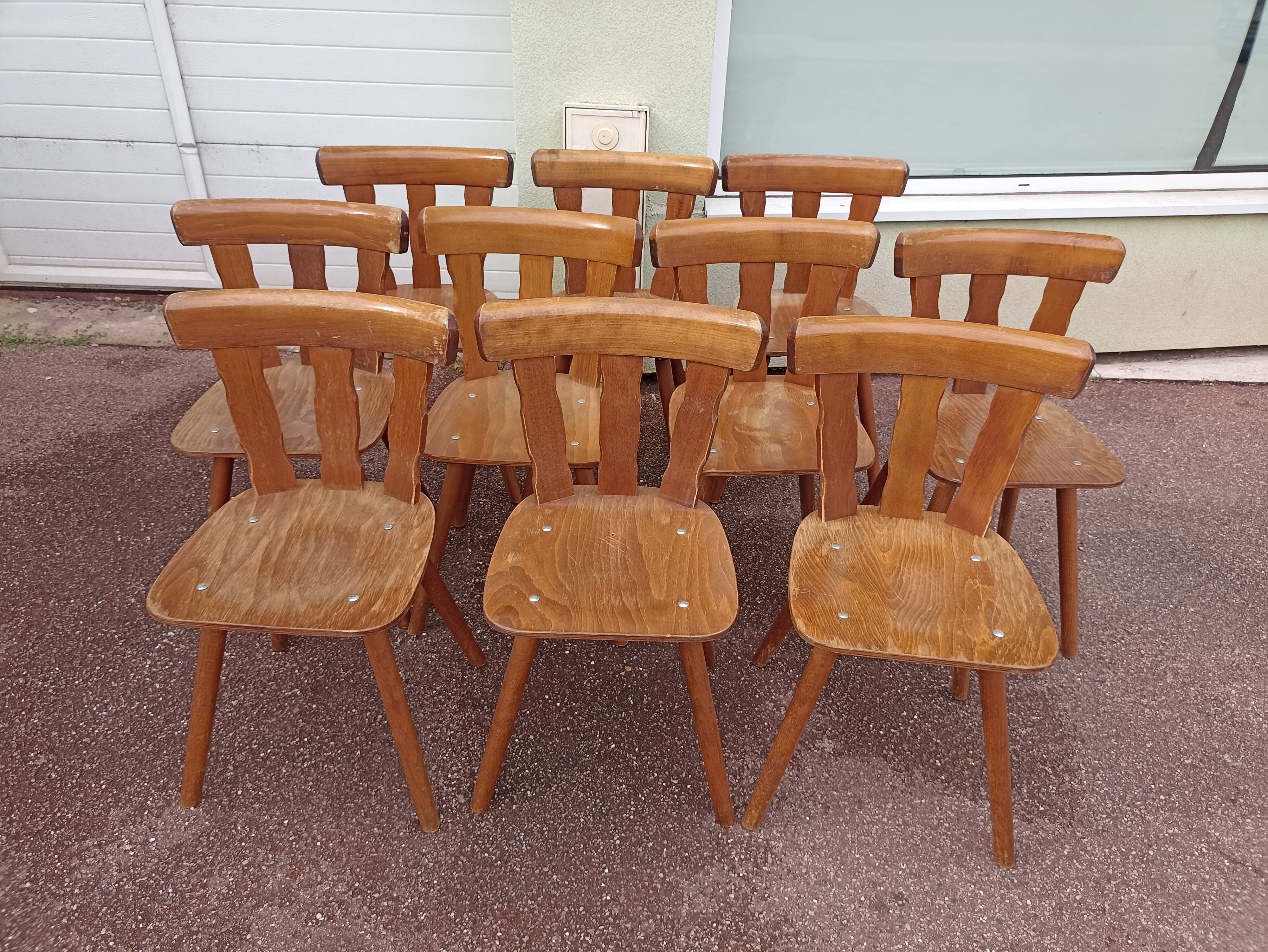 Lot de 10 chaises de bistrot café bar restaurant - bois - vintage