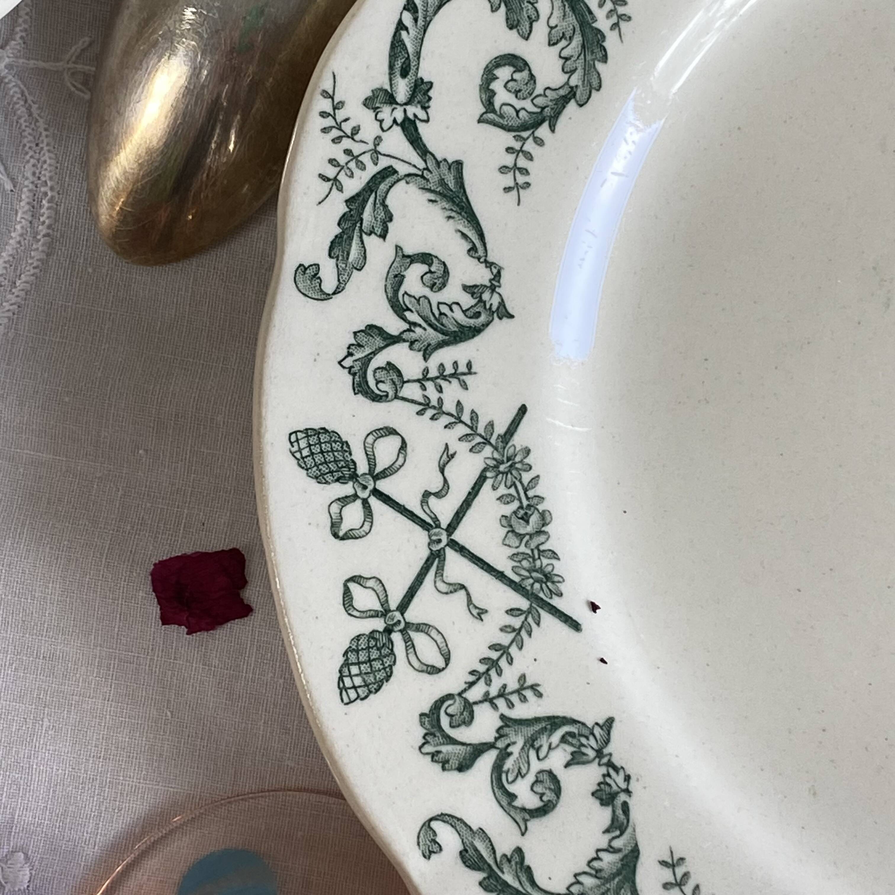 6 Longchamp ironstone dessert plates, Treviso pattern, green earthenware