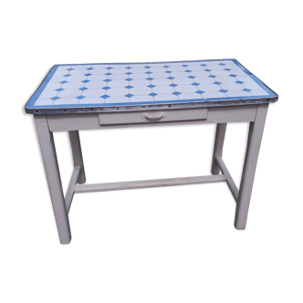 Vintage kitchen table