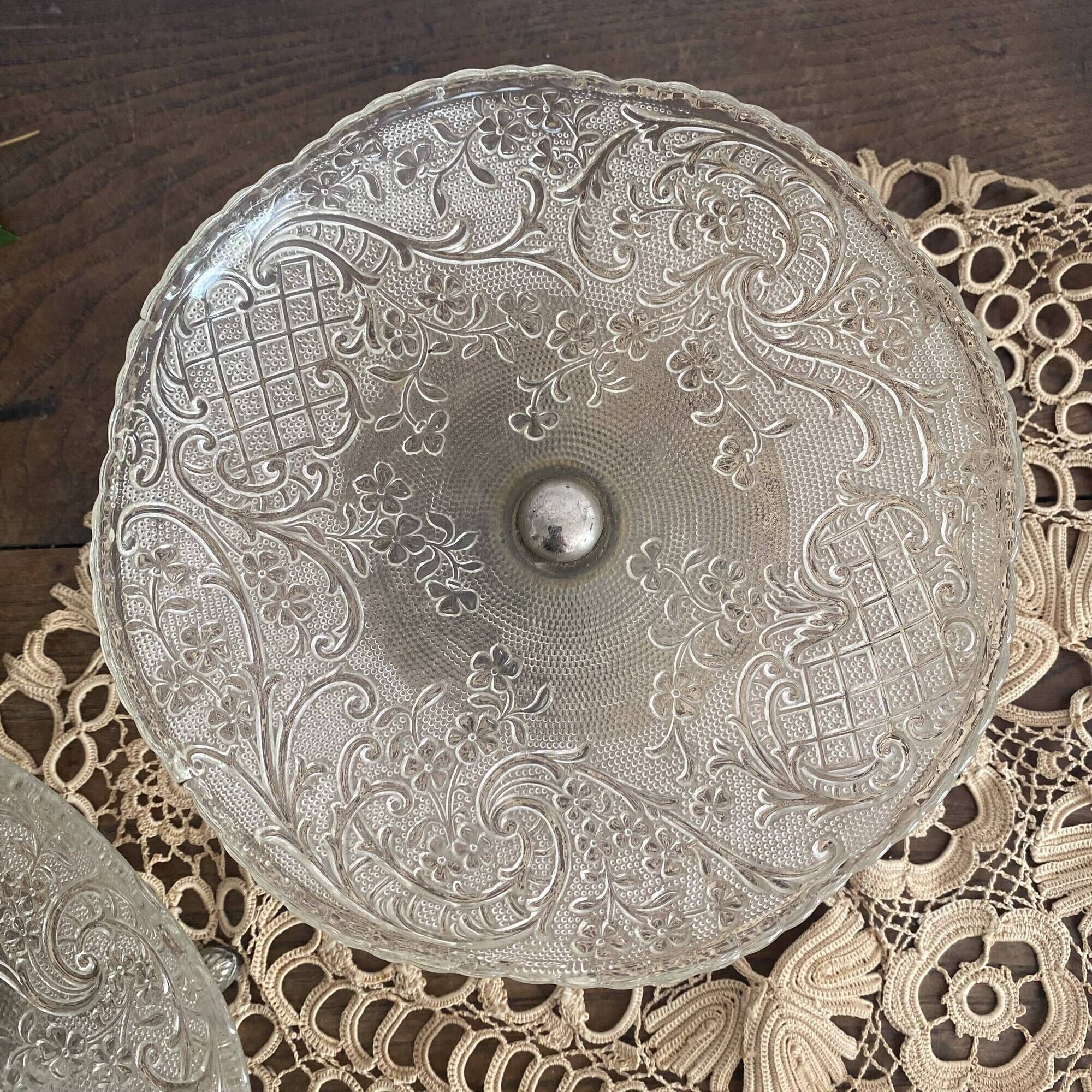 Antique footed bowls, early 20th century compotiers.