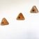 Crochet mural en forme de triangle pour crayon