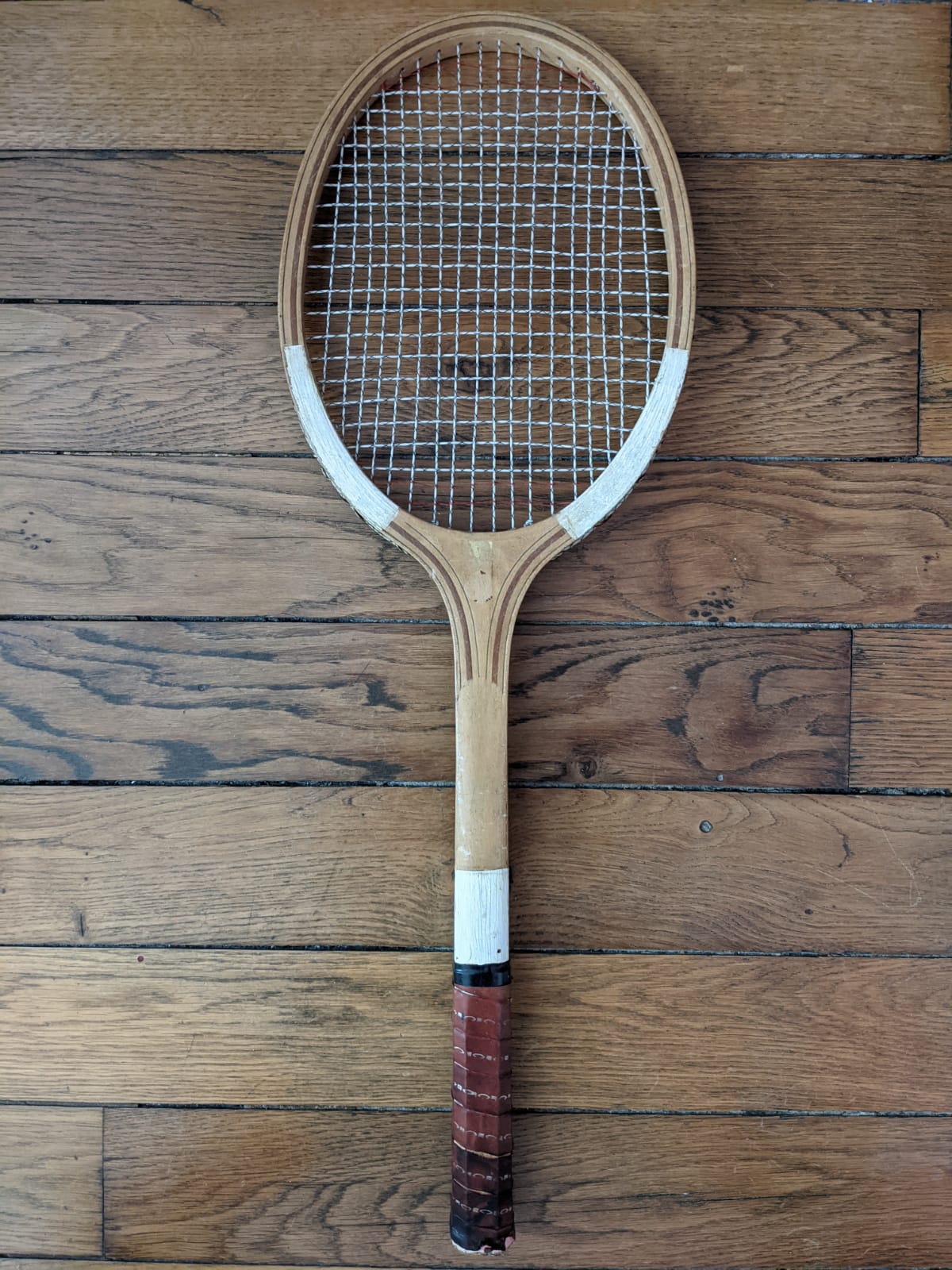 Raquette de tennis vintage