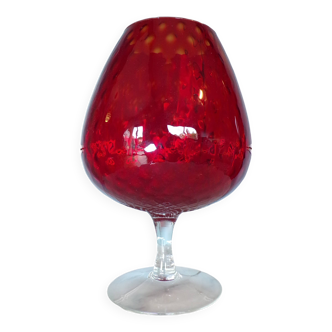 Red empoli glass vase