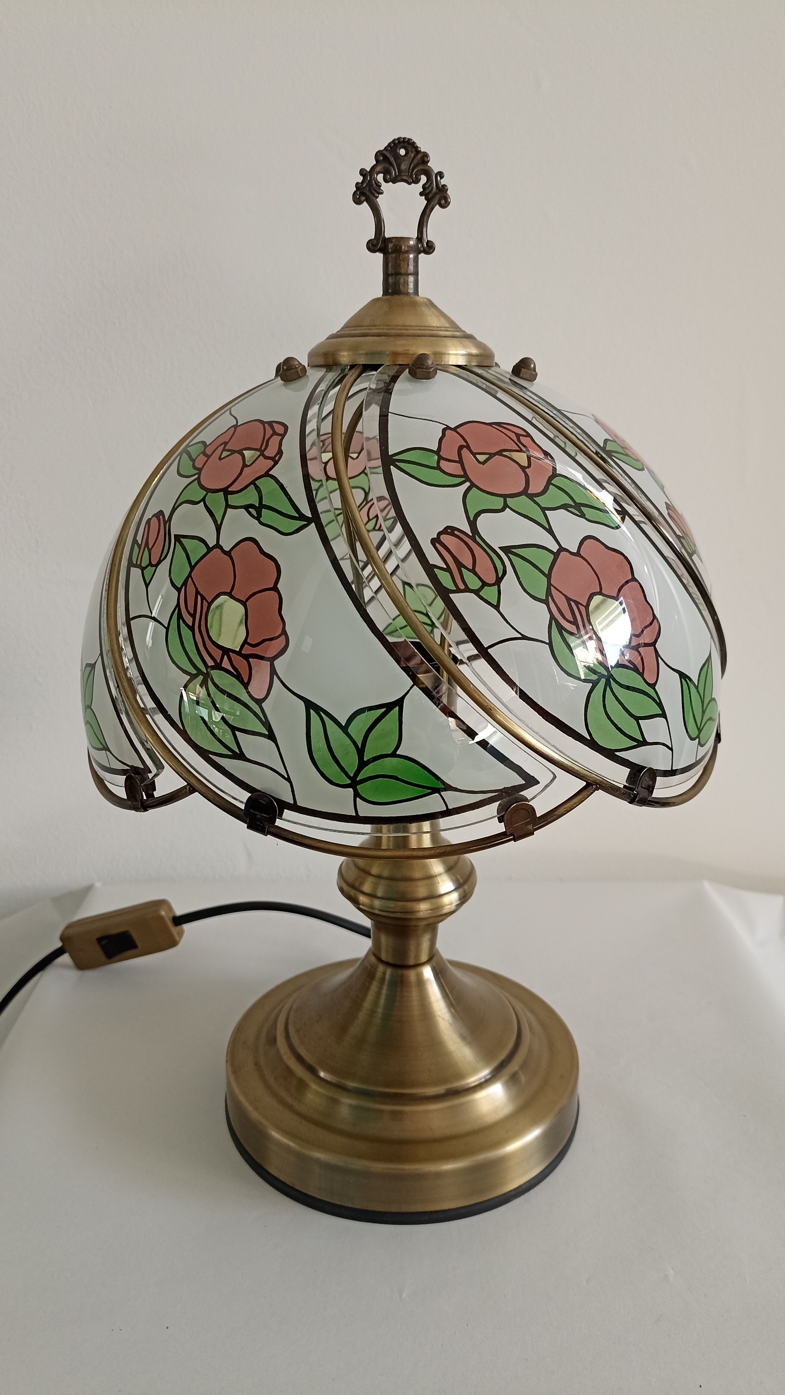 Table lamp