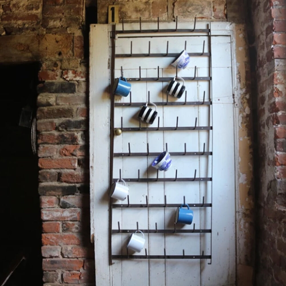 GREY metal IF XXL wall support