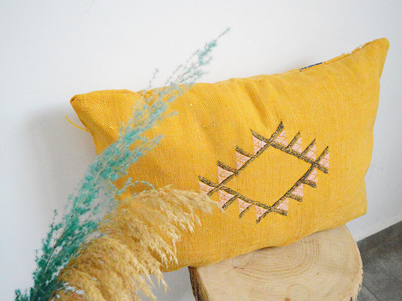 Moroccan cactus silk pillow