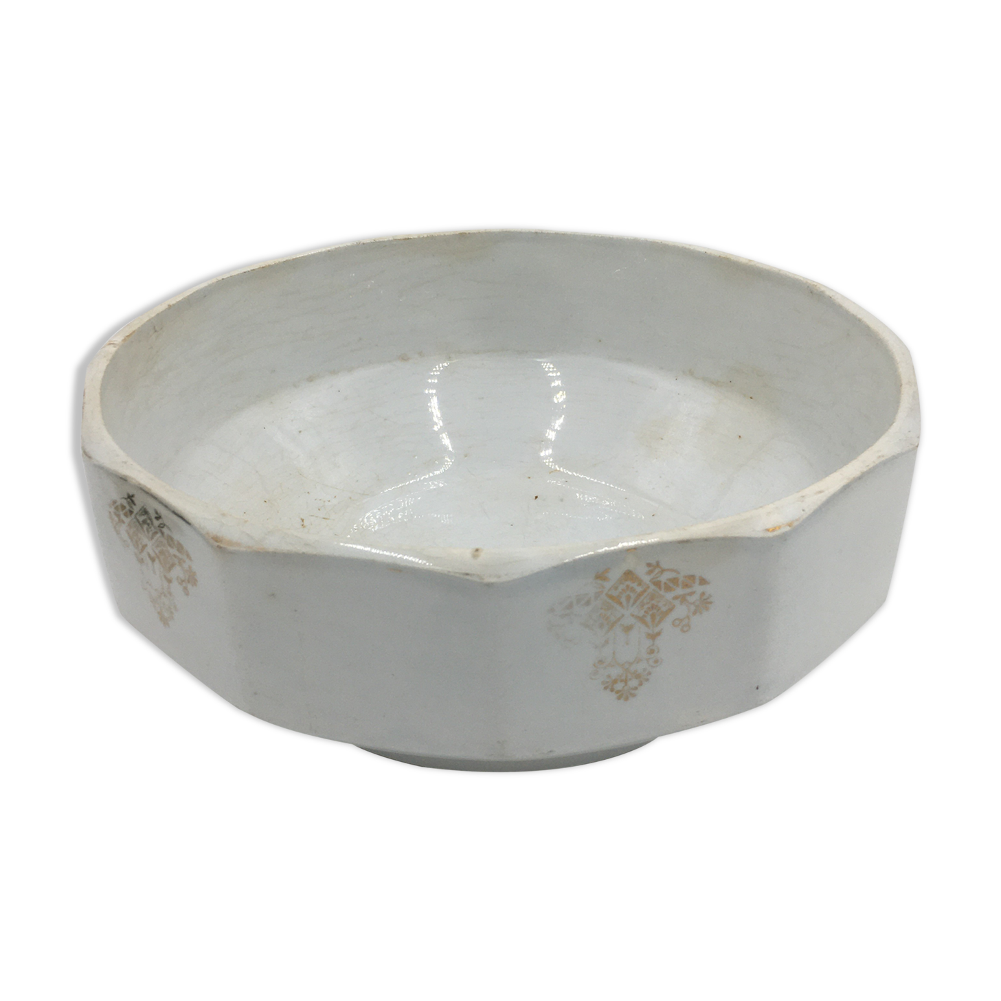 Vegetable dish Faiencerie Saint Ghislain