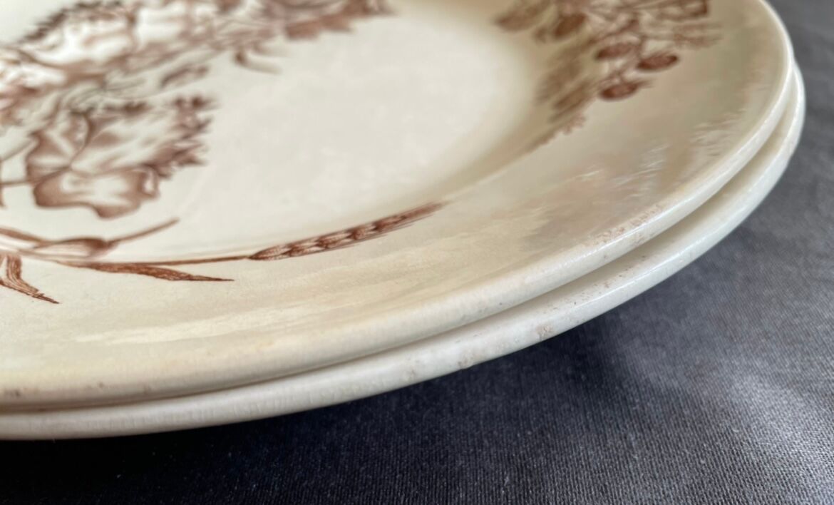 Flat plates iron earth