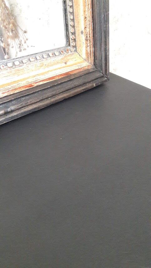 Black Parisian buffet