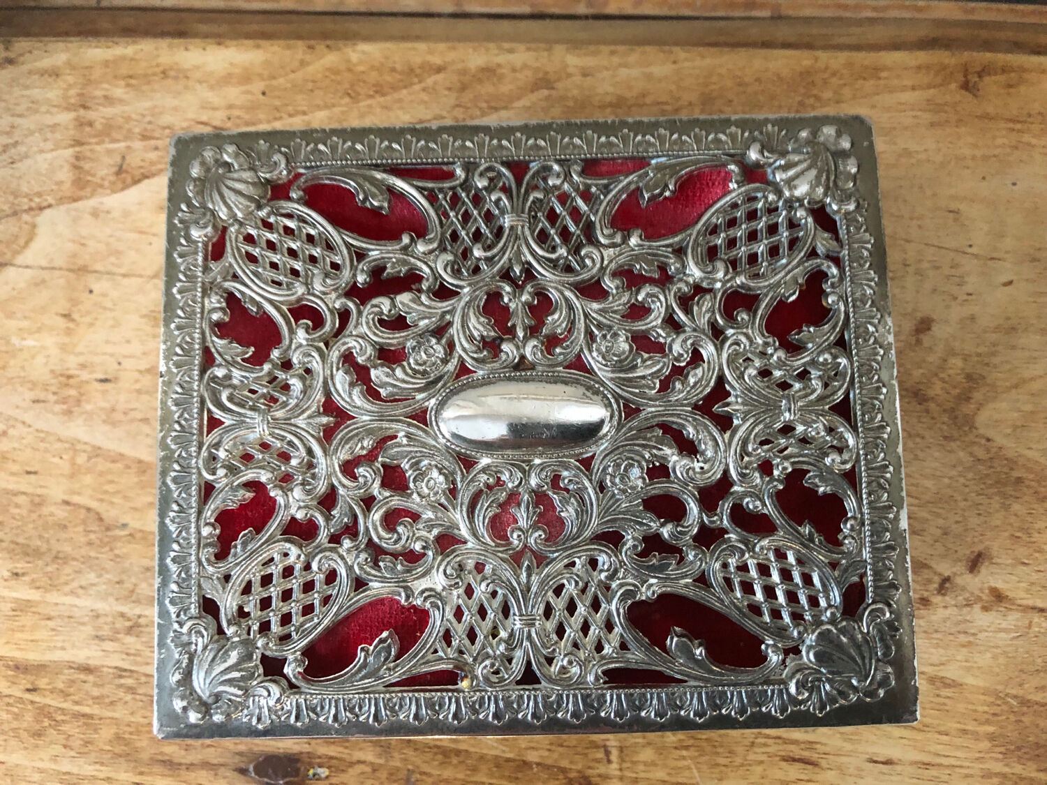 Silver metal jewelry box