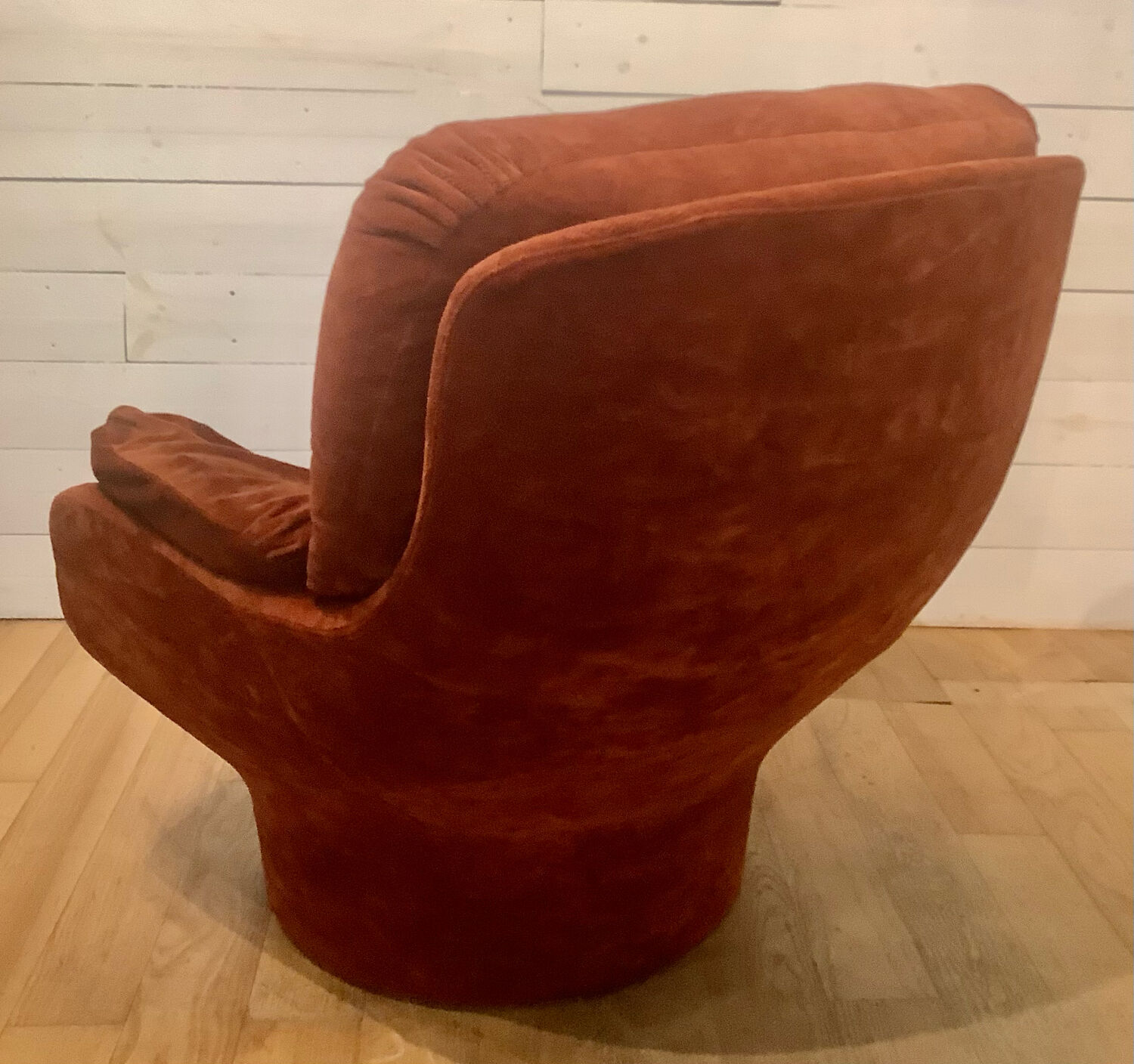 Velvet karate armchair by Michel Cadestin for Airborne