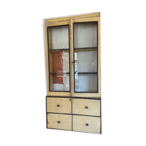 vitrine