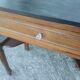 Table de toilette