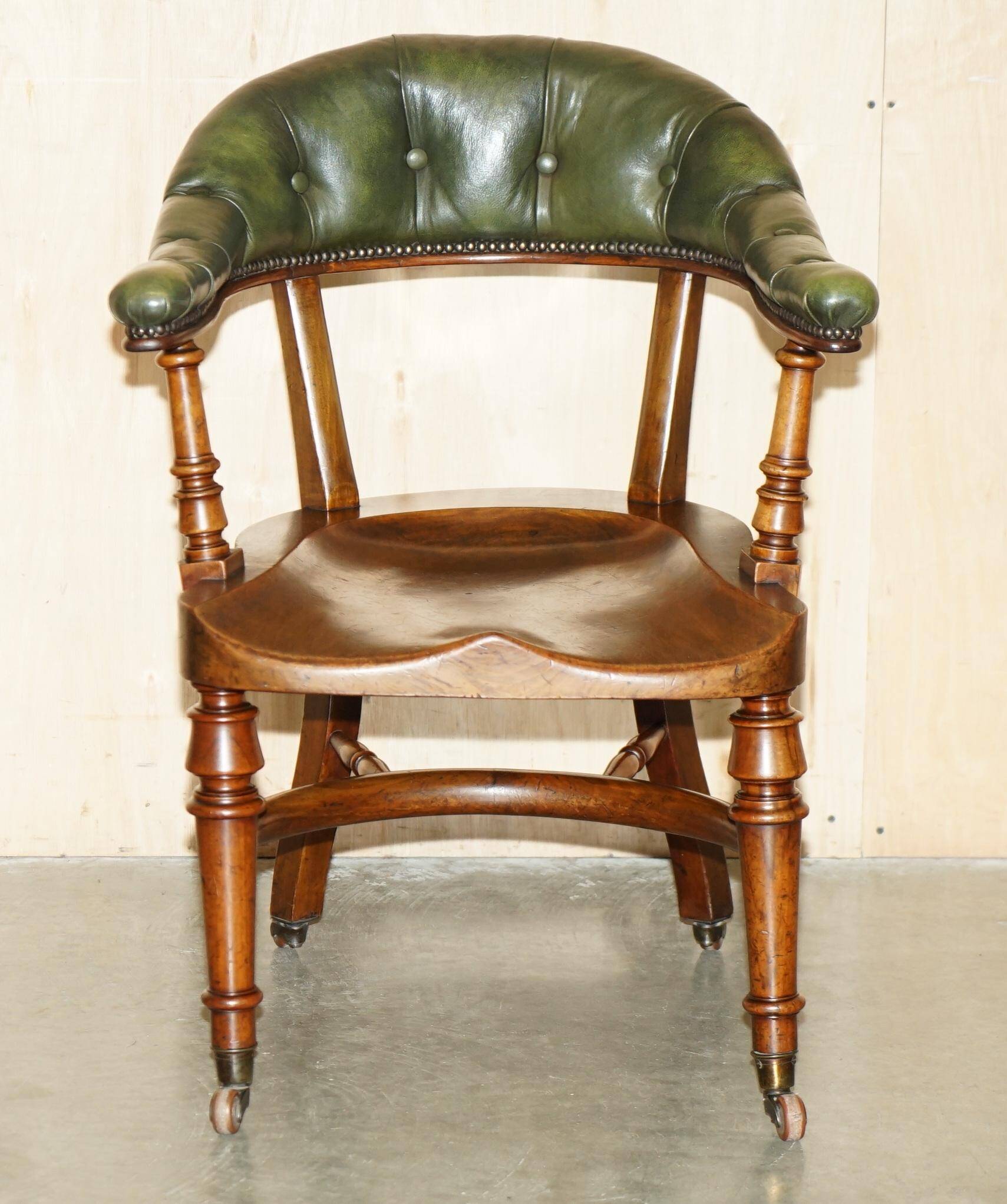 Victorian captain's chair in mahogany and leather