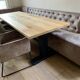 Table à manger, 3 chaises et 1 banquette en cuir