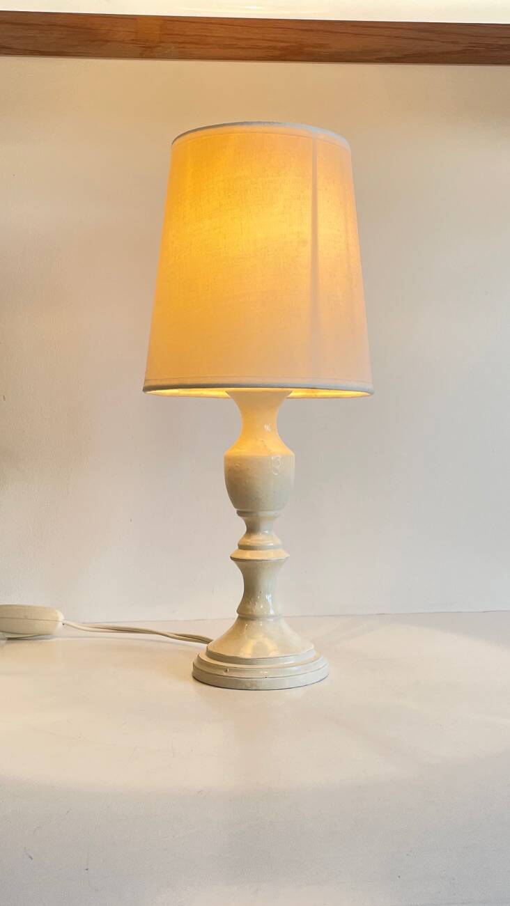 Vintage White-Cream Lacquered WOOD LAMP