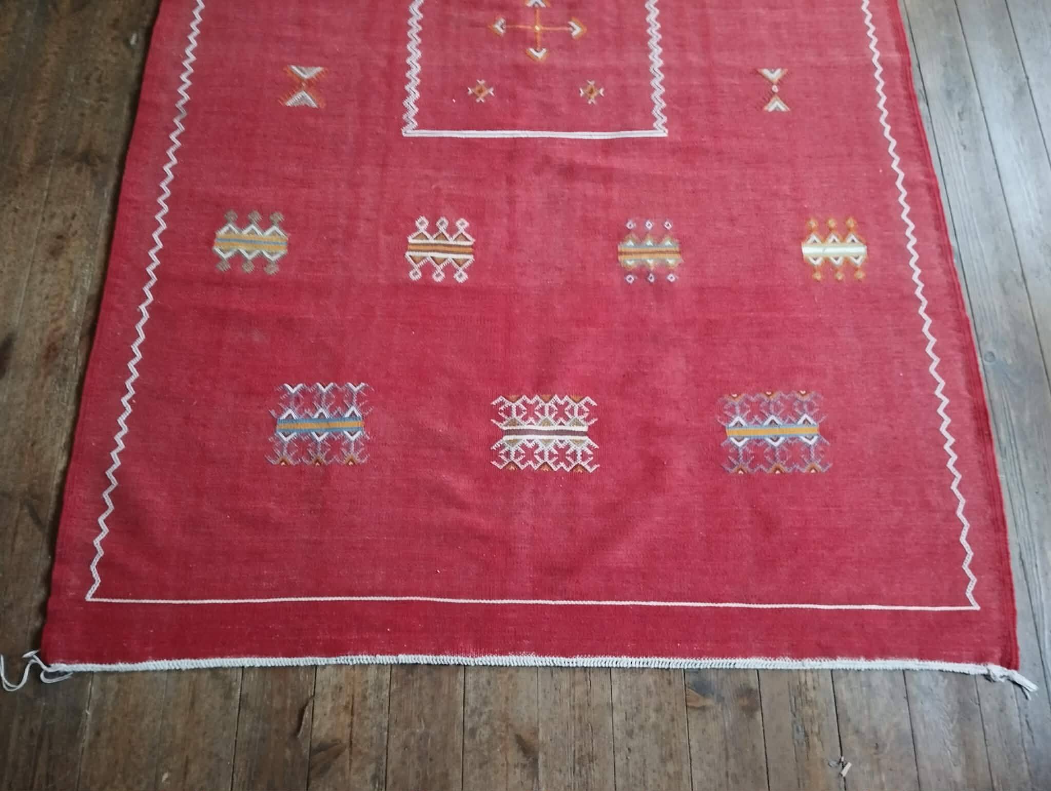 Handmade Berber rug 254x157cm