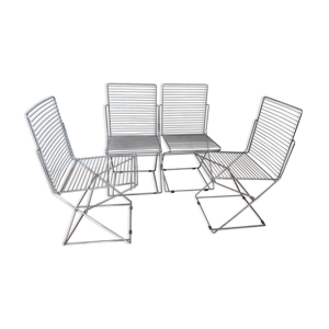 ensemble de quatre chaises,