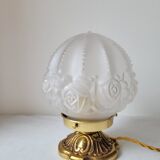 Art deco lamp in bronze and frosted glass