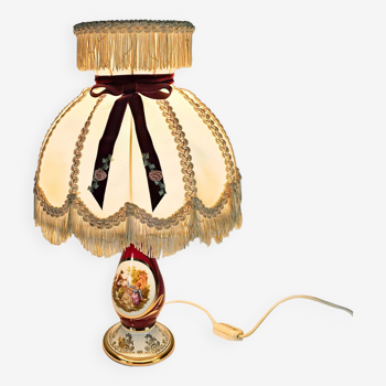 Limoges - France - porcelaine - lampe de table - 2e moitié du XXe siècle