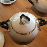 Service to tea by Richard Ginore