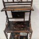 Etagère bambou a quatre plateaux a décor d'Asie XX siècle