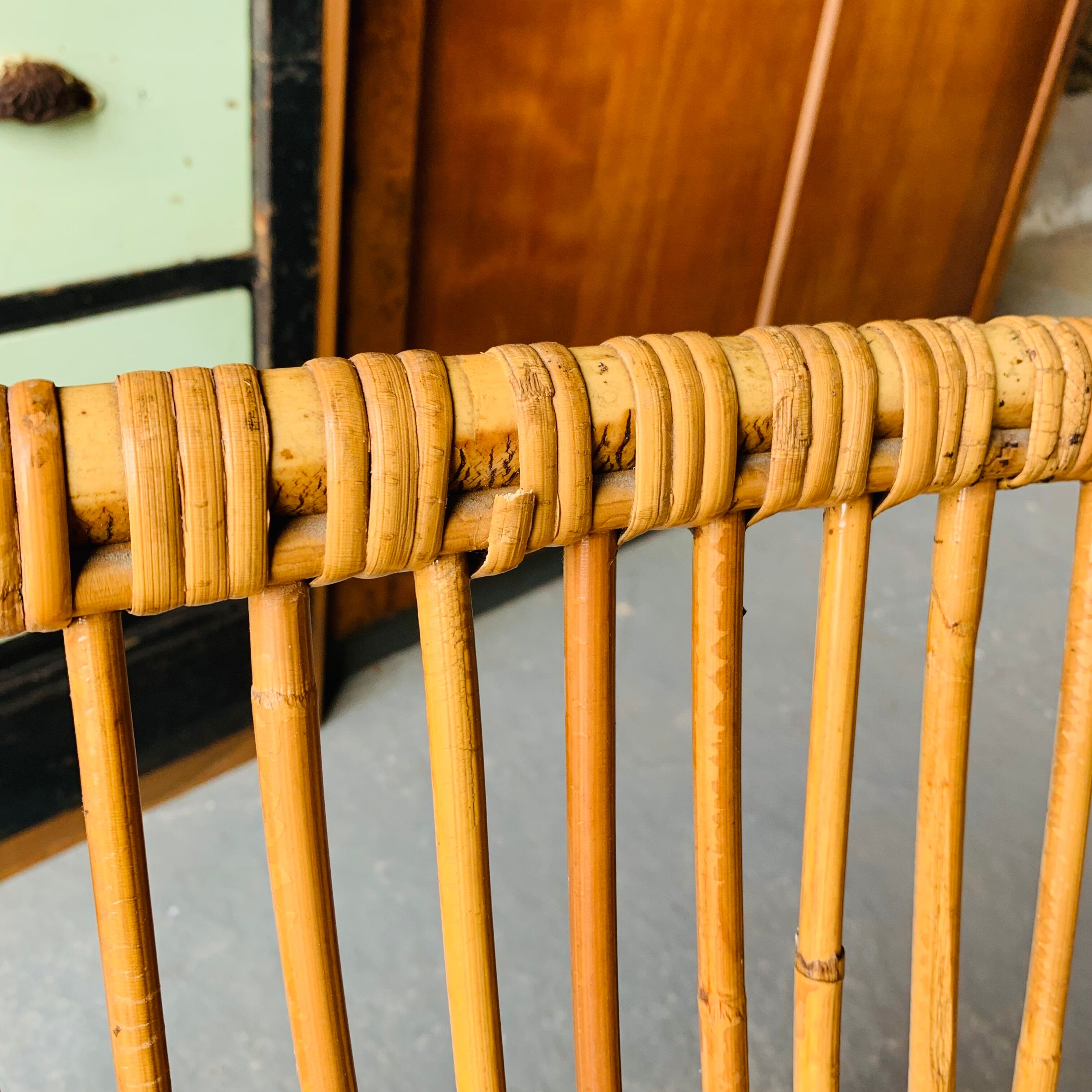 2-seater rattan sofa